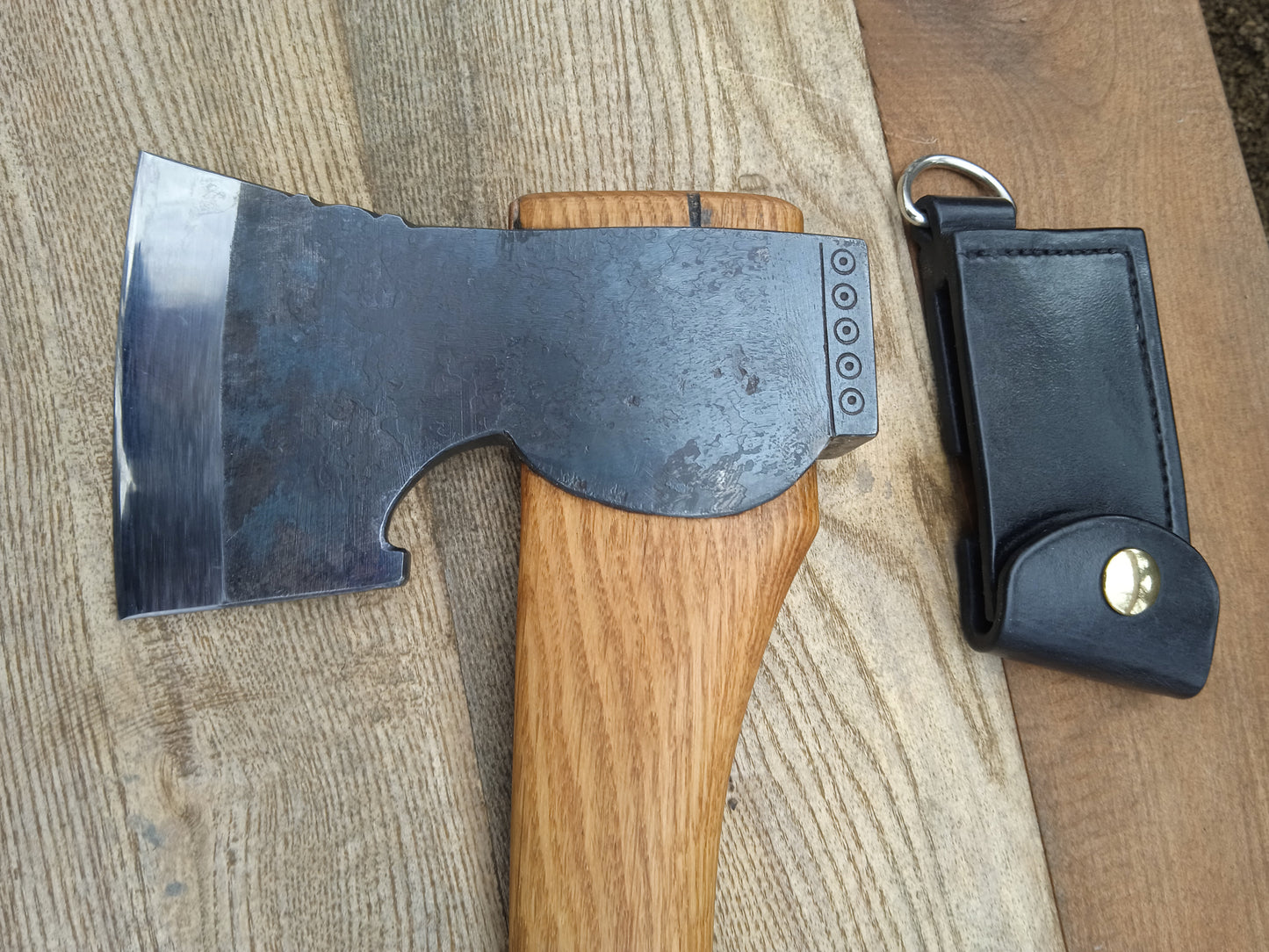 Hand forged hatchet 600