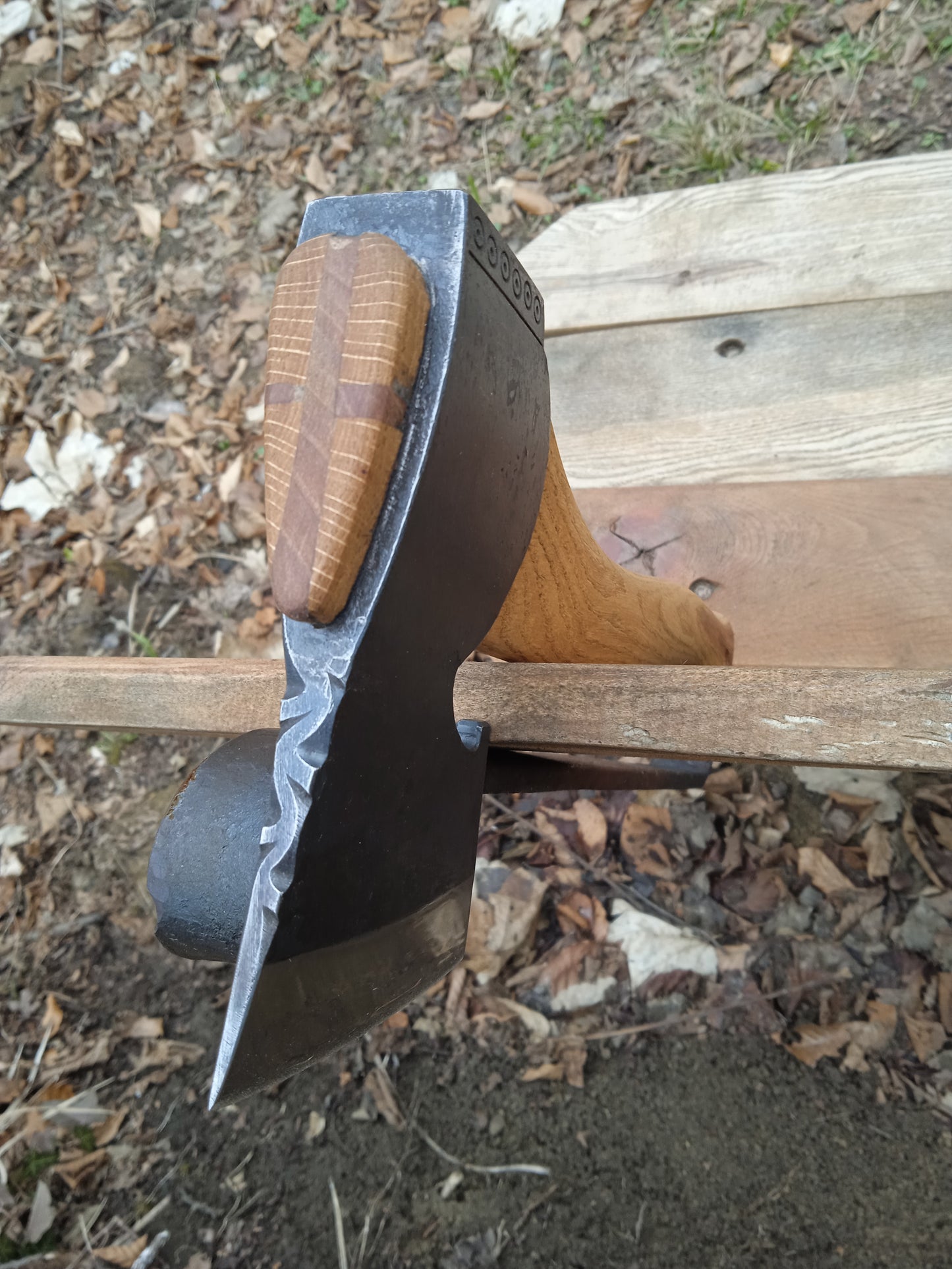 Hand forged hatchet 700