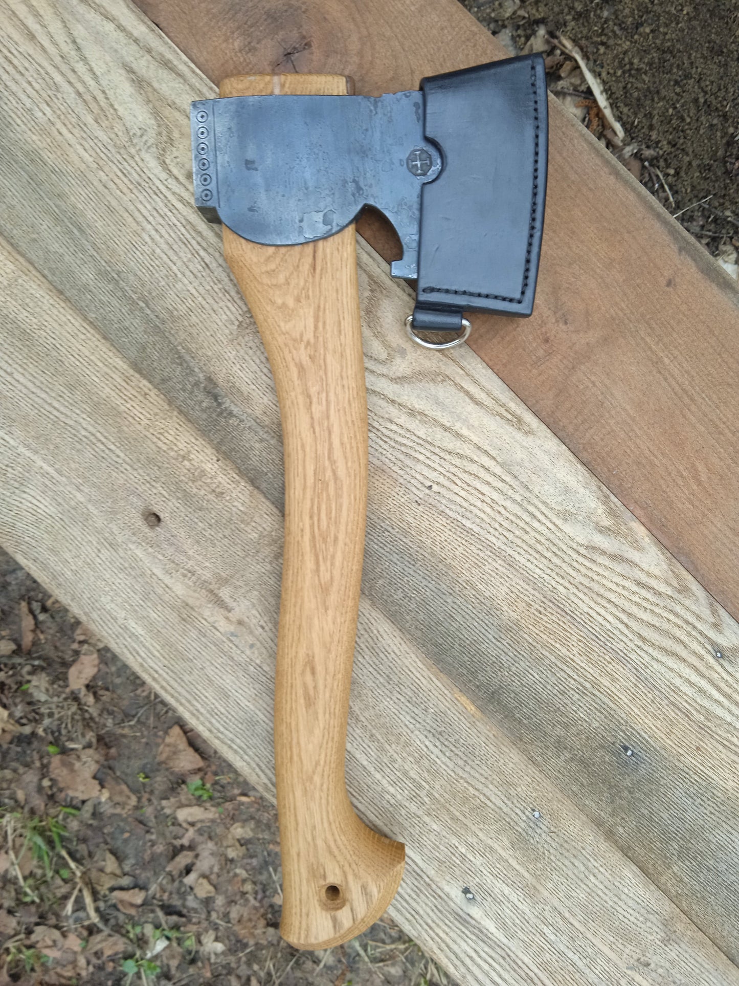 Hand forged hatchet 700